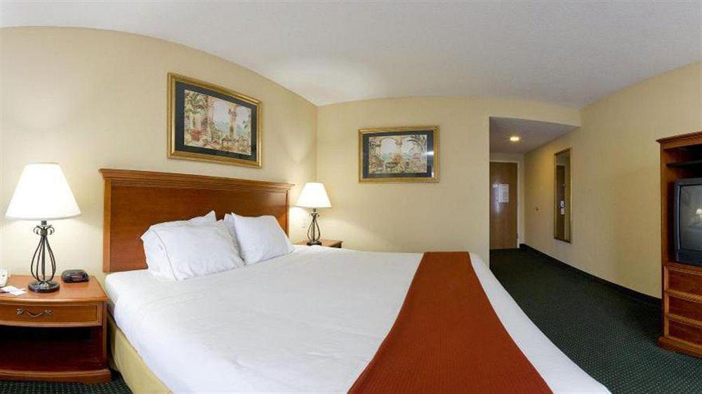 Holiday Inn Express Hotel & Suites Brooksville West, An Ihg Hotel Exterior foto