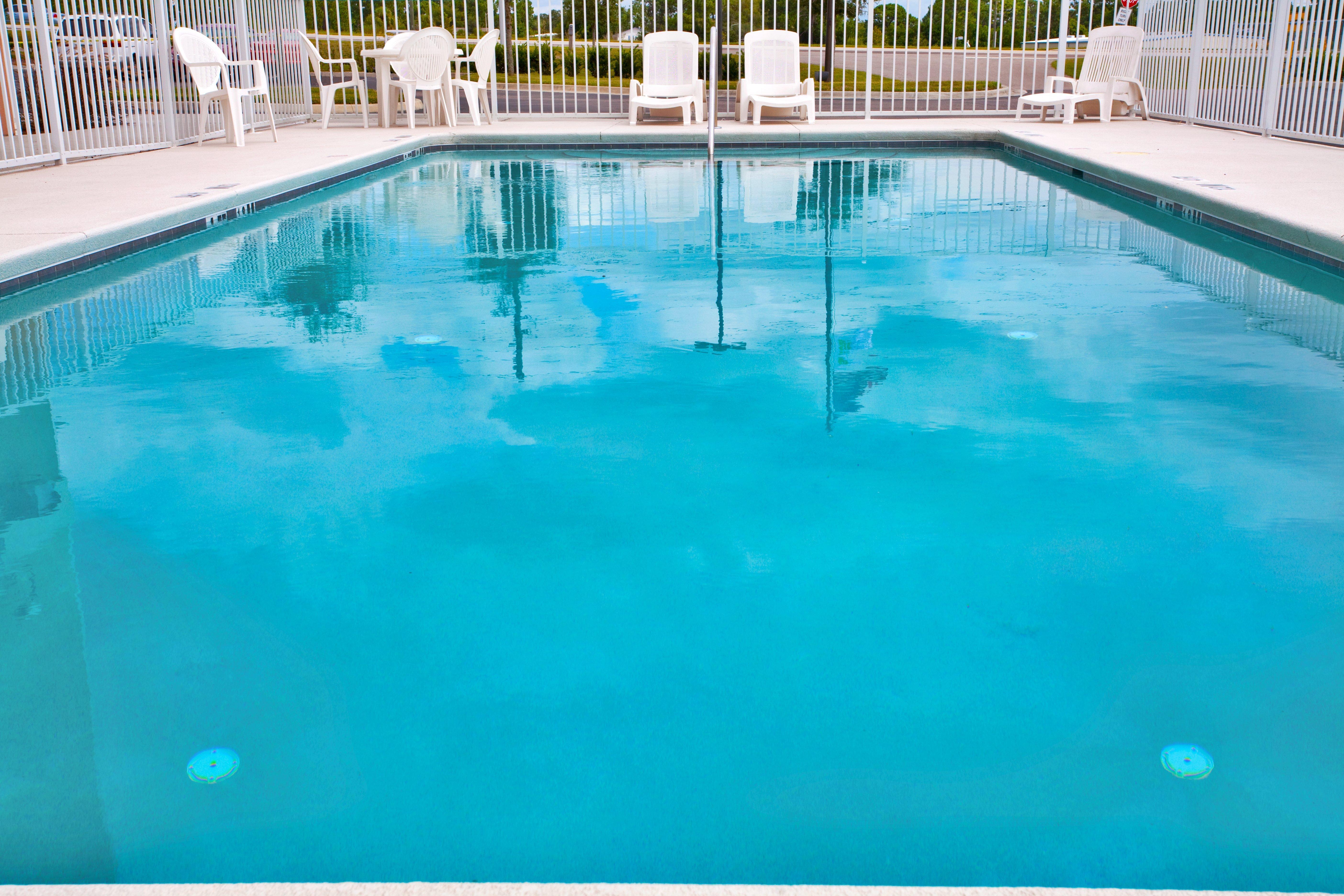 Holiday Inn Express Hotel & Suites Brooksville West, An Ihg Hotel Exterior foto