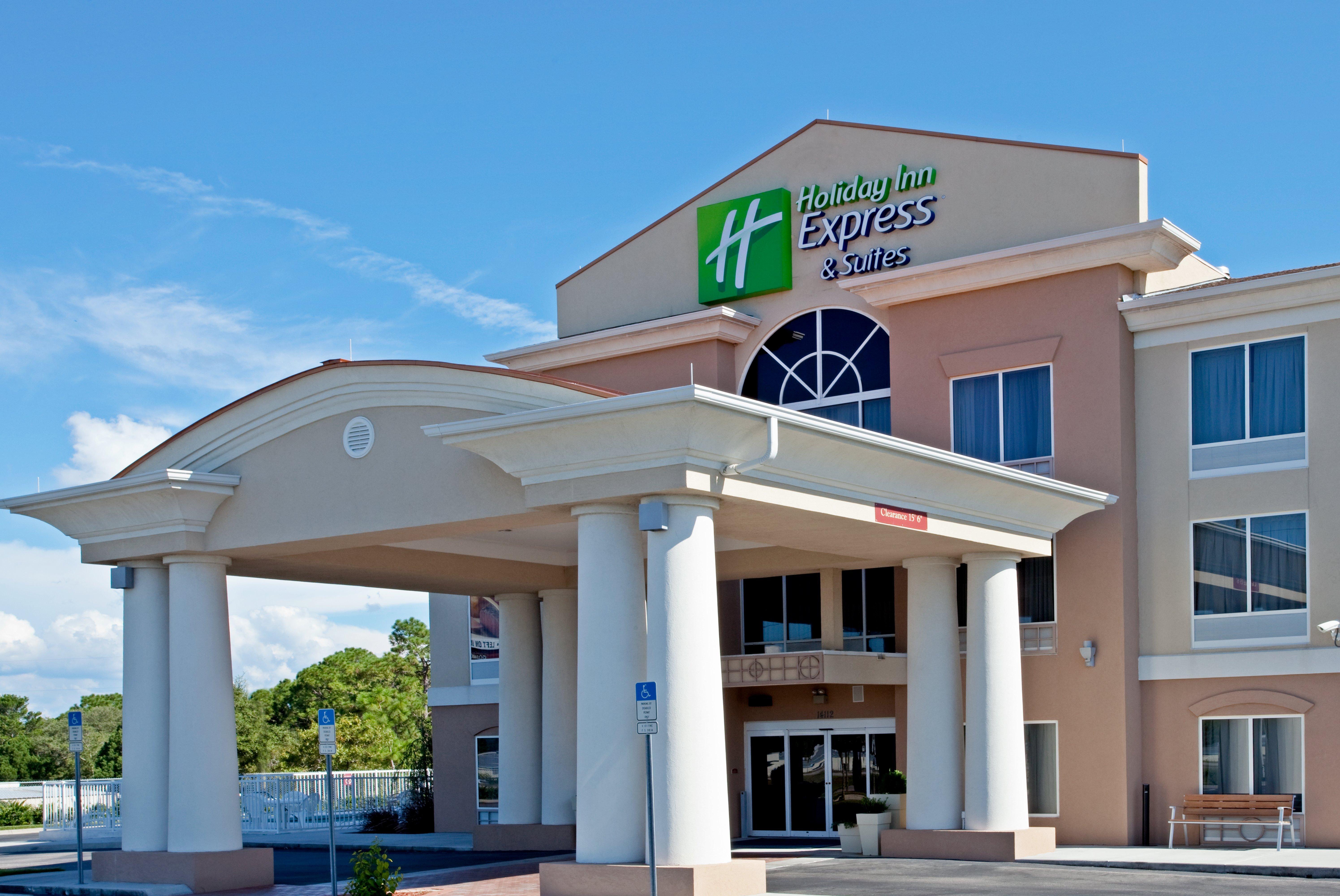 Holiday Inn Express Hotel & Suites Brooksville West, An Ihg Hotel Exterior foto